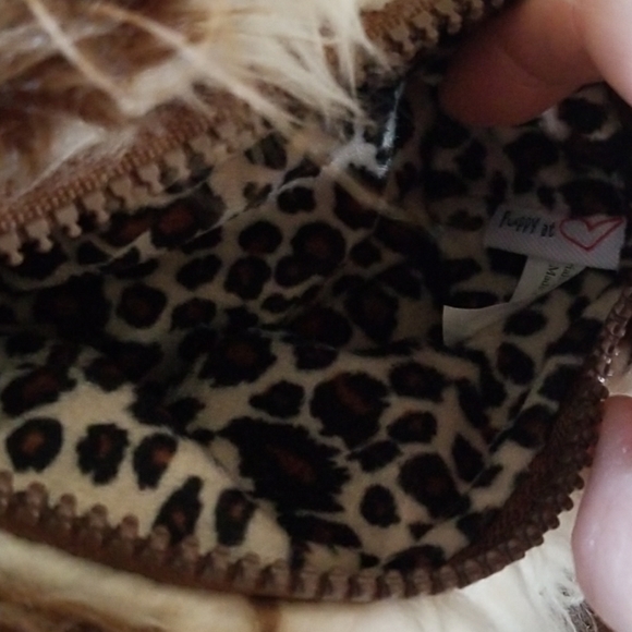 puppy love pocket book - Picture 3 of 5